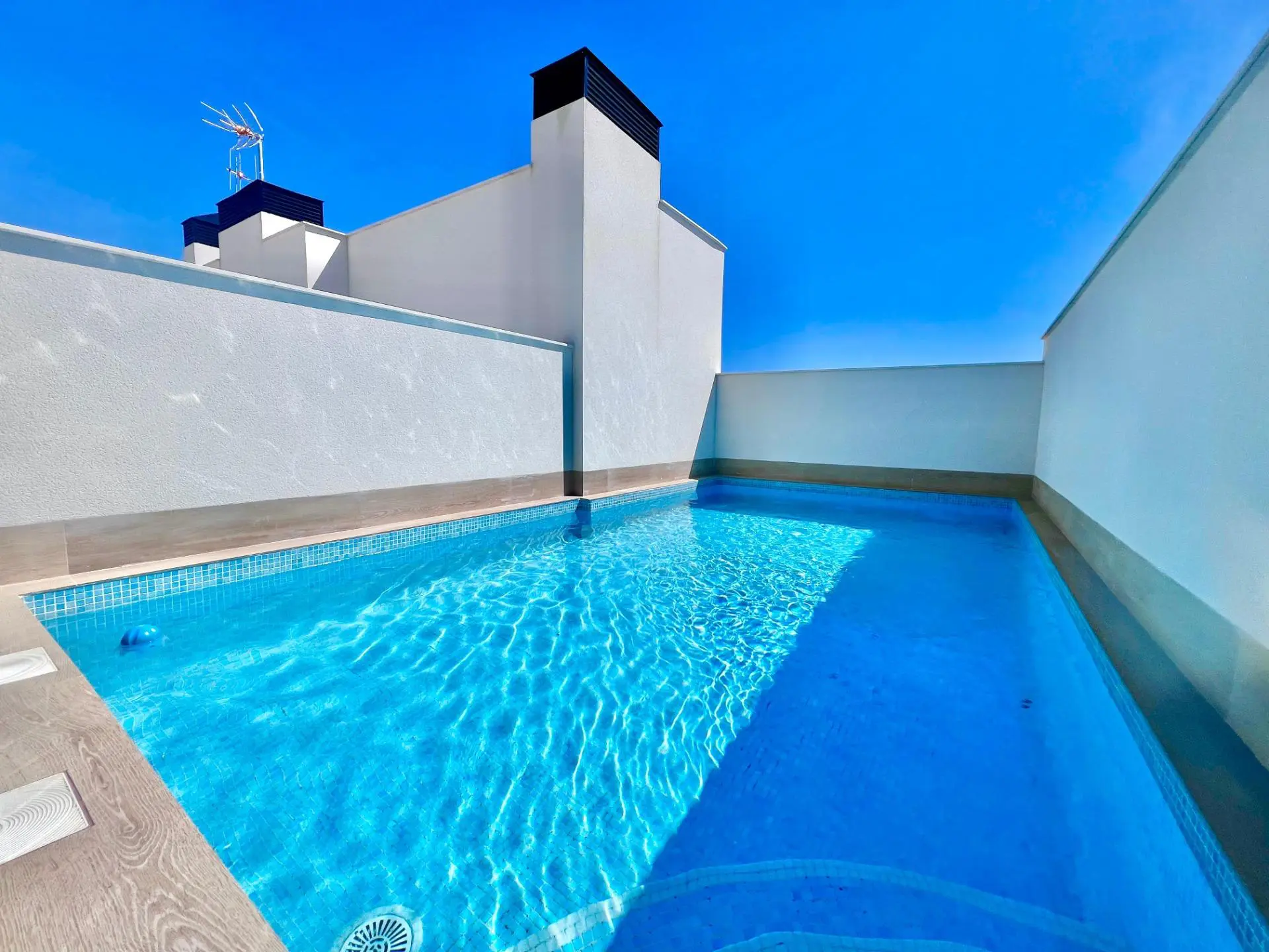 Apartment 80 M² In Torrevieja, Spain – Mediter Real Estate