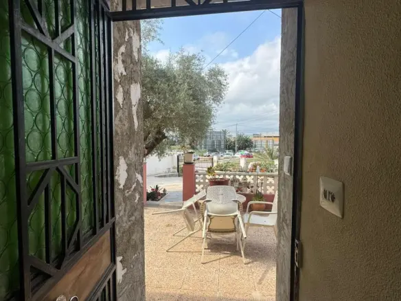 House Of 350 M² In Orihuela, Spain