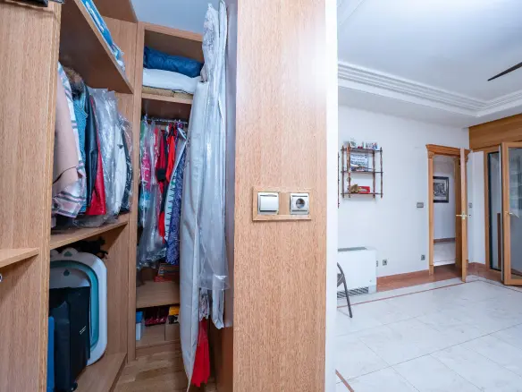 3-bedroom Terraced House In Novelda, Spain (230 M²)