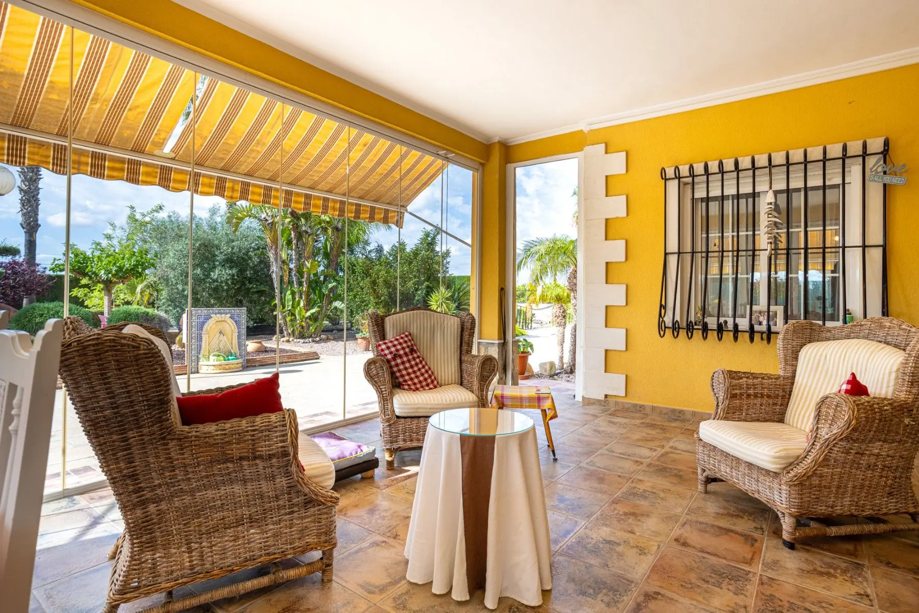 Villa Of 199 M² In La Hoya, Spain