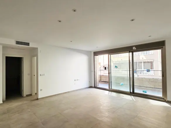Apartment Of 63 M² In Torrevieja, Spain