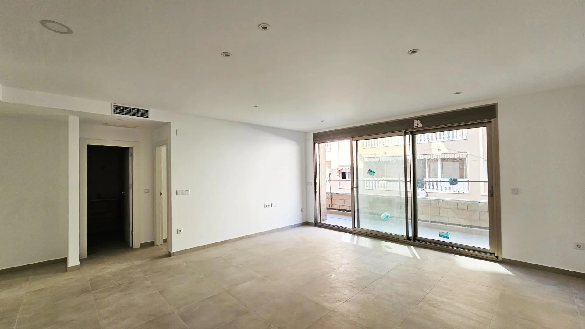 Apartment Of 63 M² In Torrevieja, Spain