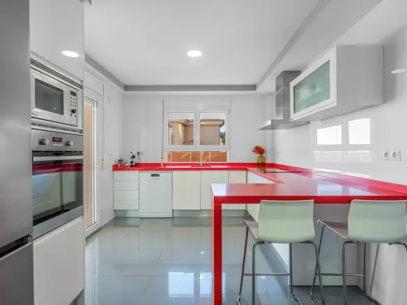 Villa With Mediter Real Estate In San Miguel De Salinas