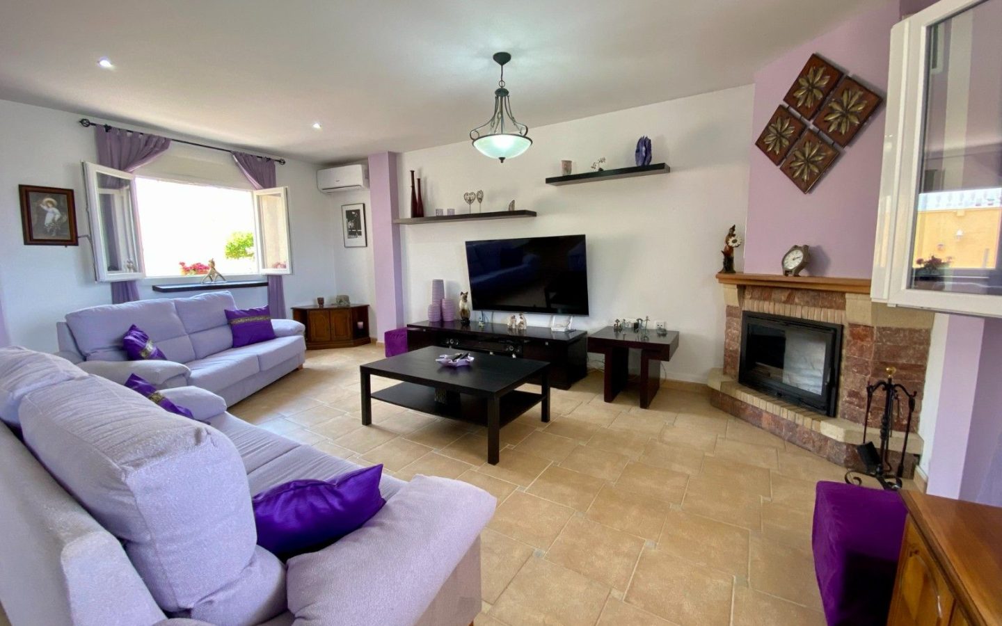 Villa Of 274 M² With Mediter Real Estate Services In Algorfa, Spain