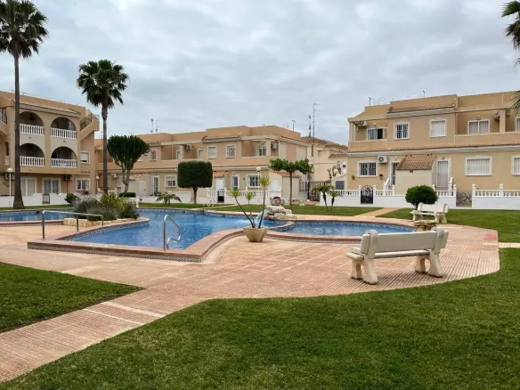 Apartment Of 70 M² In Los Alcázares, Spain