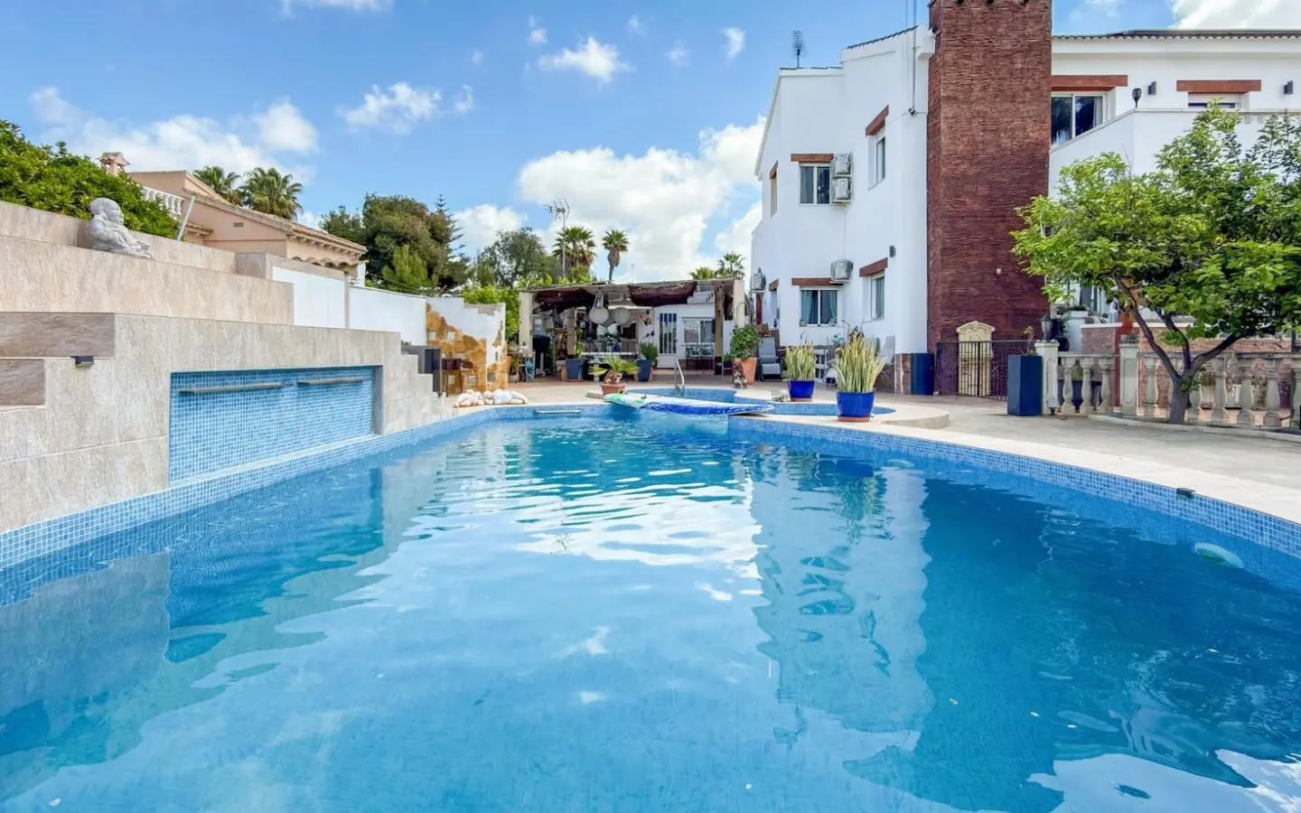 Villa Of 480 M² In Rojales, Spain