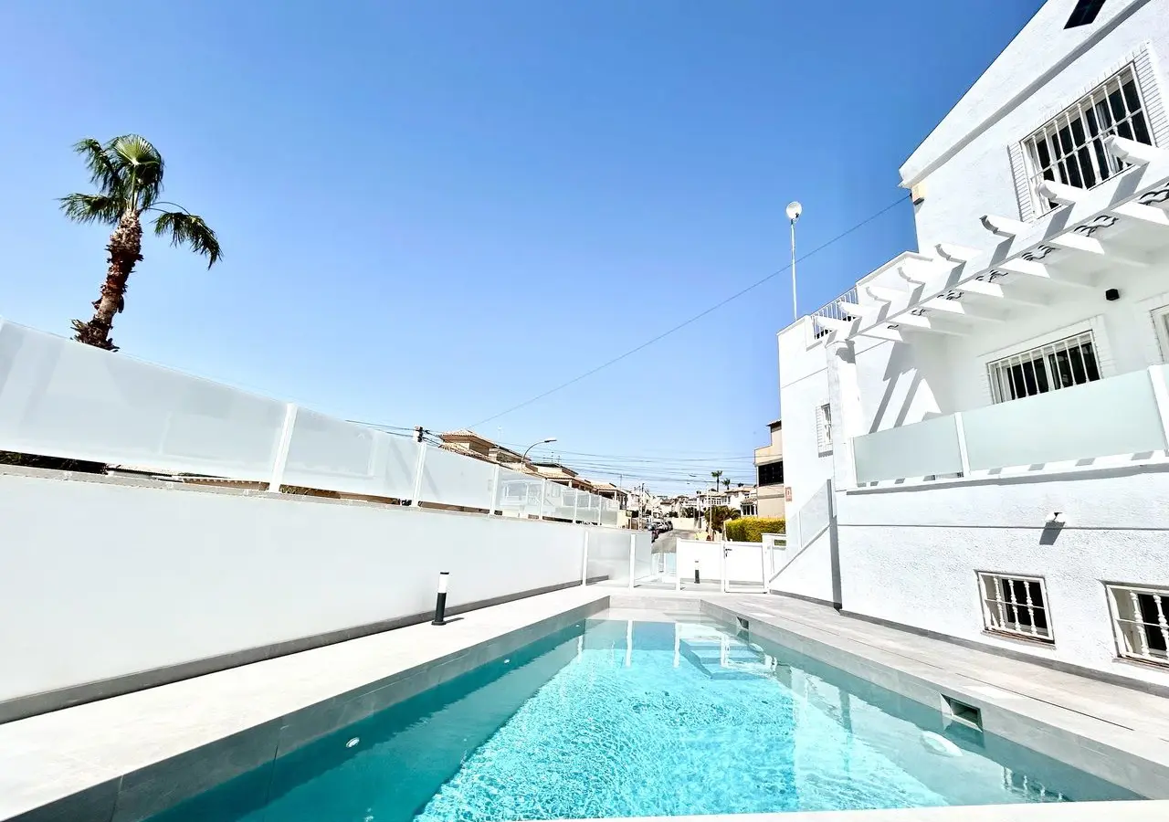 Villa Of 166 M² In Orihuela Costa, Spain