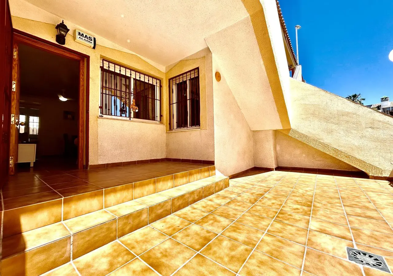 Apartment Of 60 M² In Orihuela Costa, Spain