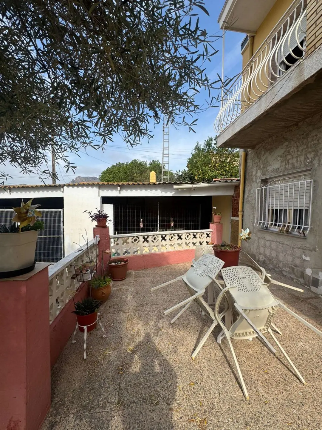 House Of 350 M² In Orihuela, Spain