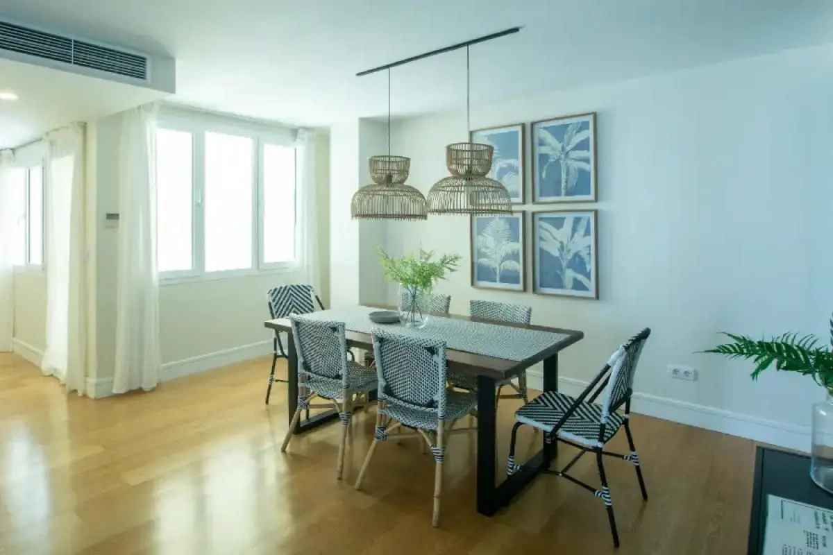 Apartment Of 121 M² In Málaga, Spain