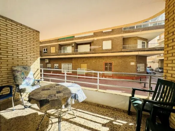 Apartment Of 130 M² In Torrevieja, Spain