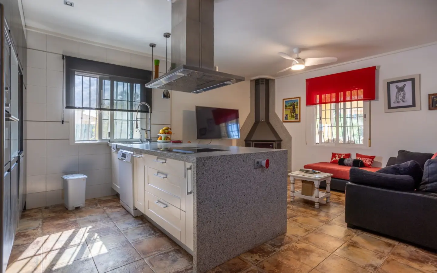 Villa Of 199 M² In La Hoya, Spain