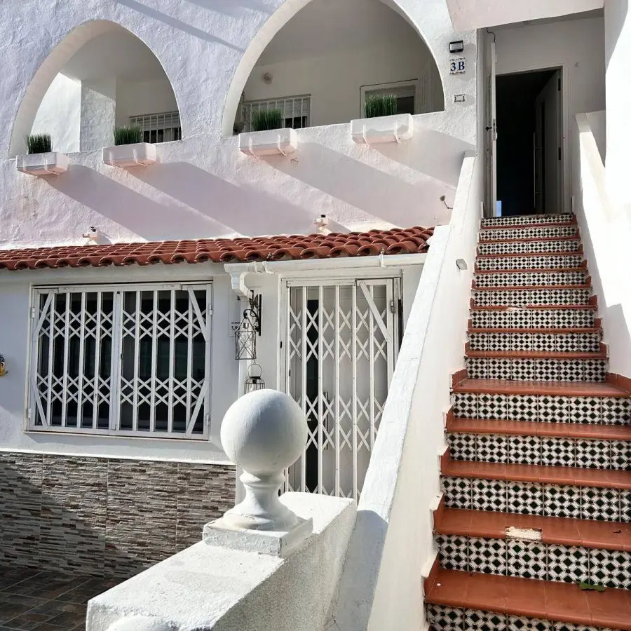Apartment Of 60 M² In Orihuela Costa, Spain
