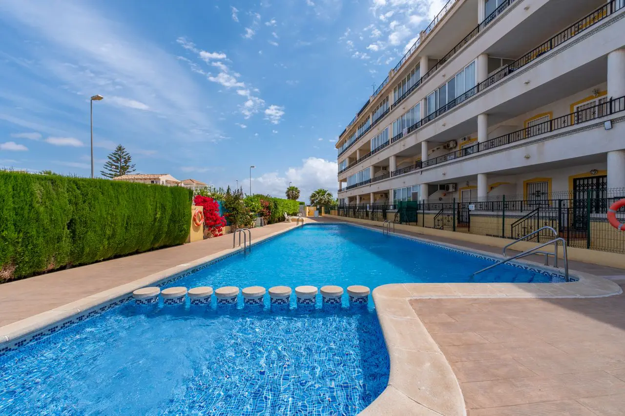 Apartment Of 68 M² With [features] In Orihuela Costa, Spain
