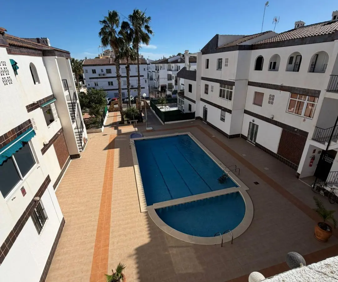 Apartment Of 64 M² In Torrevieja, Spain