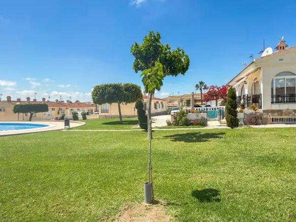 Bungalow Of 45 M² In Rojales, Spain