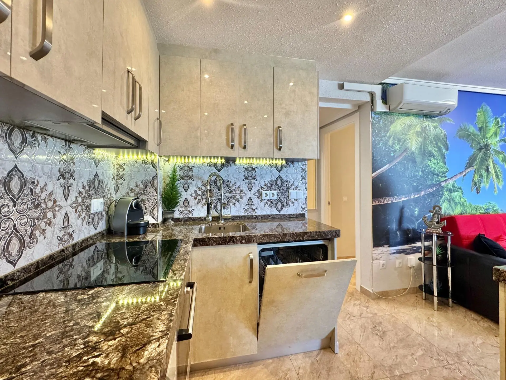 Apartment Of 62 M² In Torrevieja, Spain