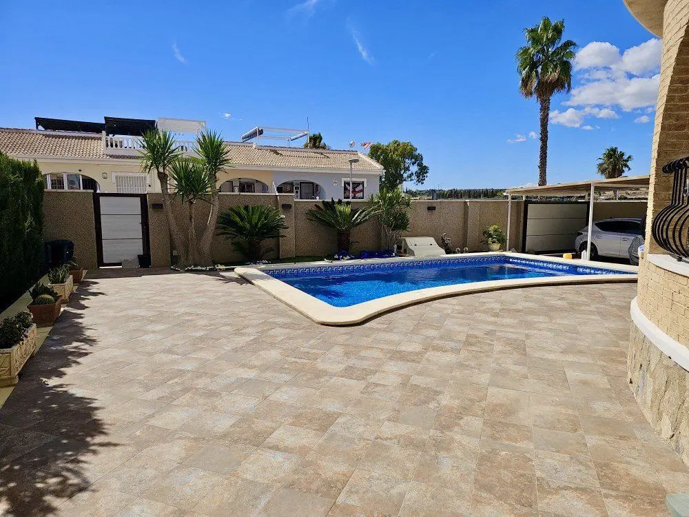 Villa Of 119 M² In Benijofar, Spain