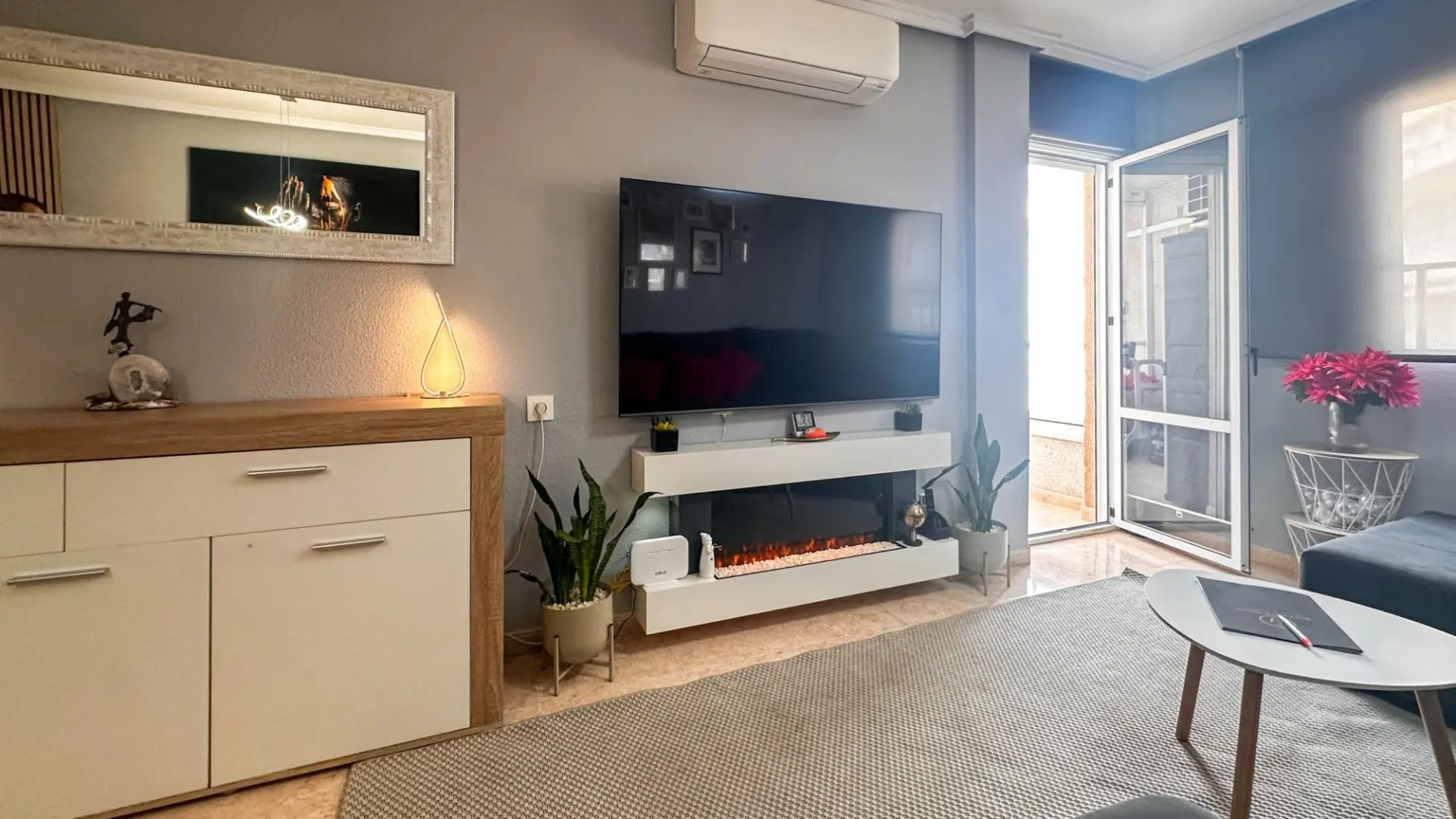 Apartment Of 94 M² In Torrevieja, Spain