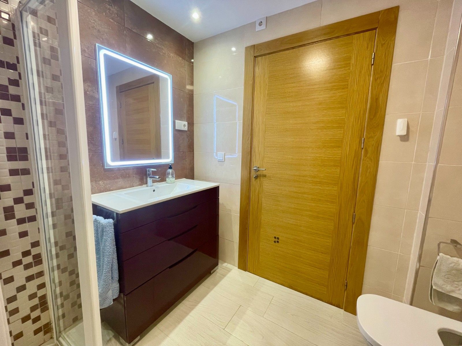 Apartment Of 91 M² In Torrevieja, Spain