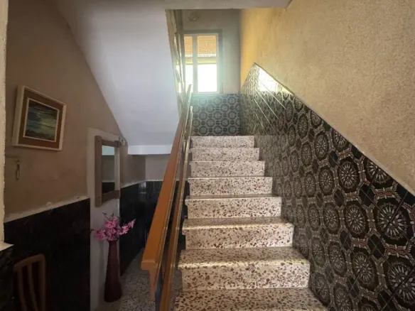 House Of 350 M² In Orihuela, Spain