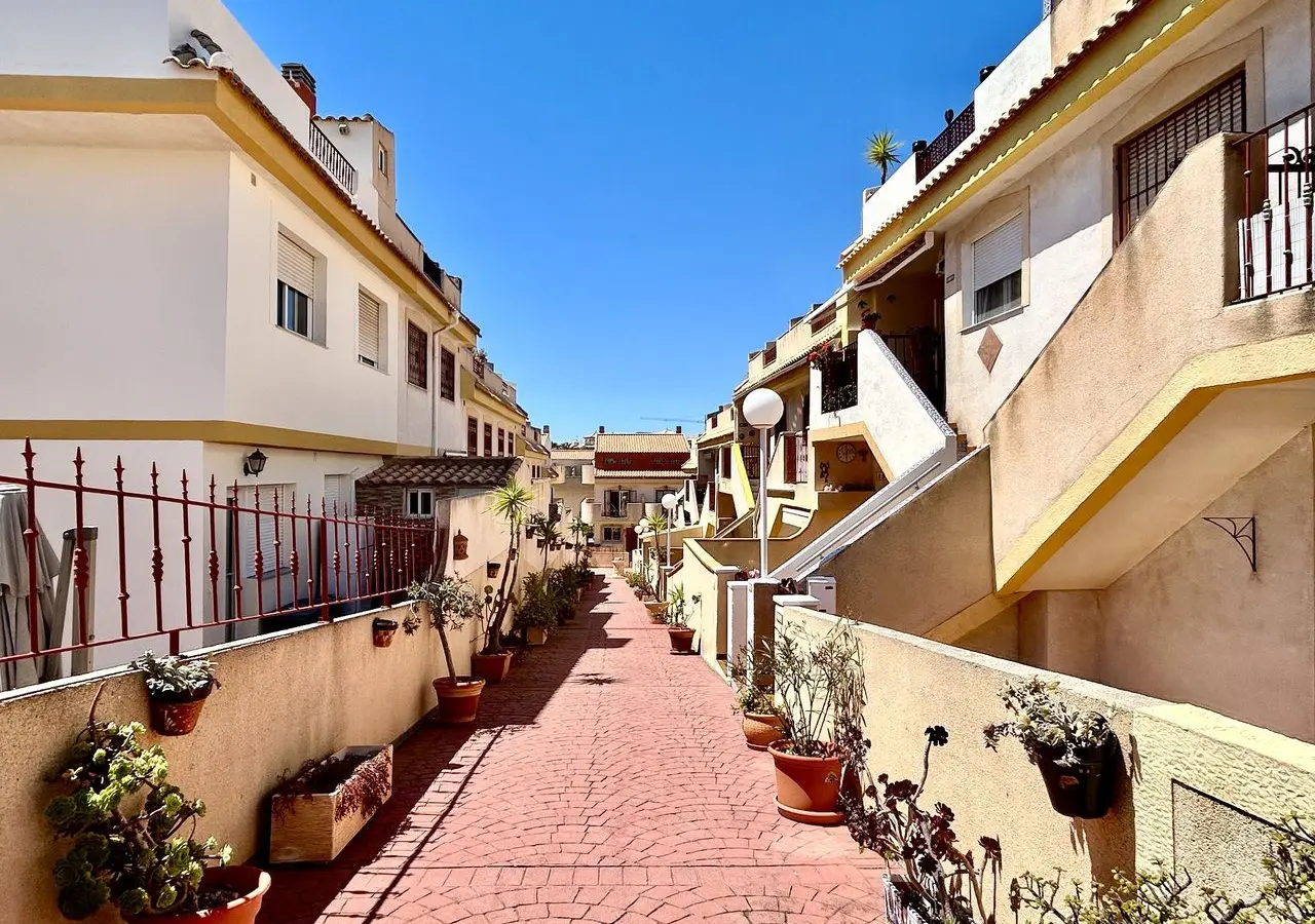 Apartment Of 60 M² In Orihuela Costa, Spain