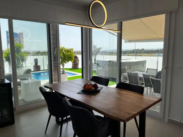 House Of 212 M² In Orihuela, Spain
