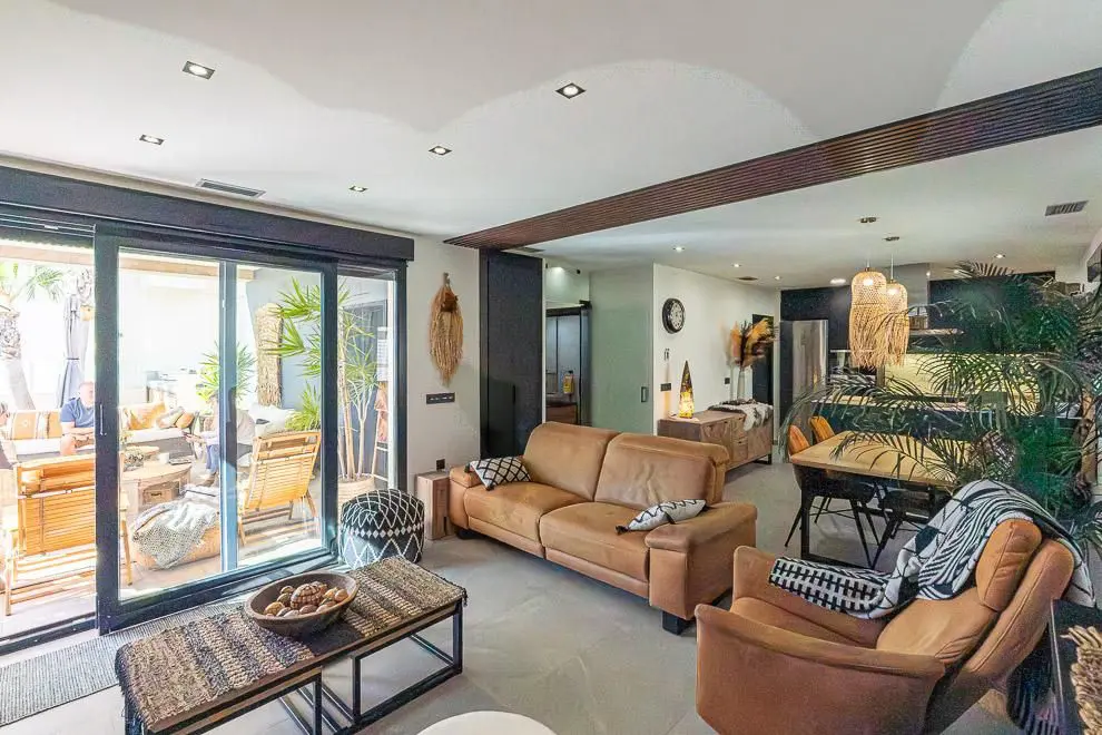 Villa 167 M² In Benijofar, Spain – Mediter Real Estate