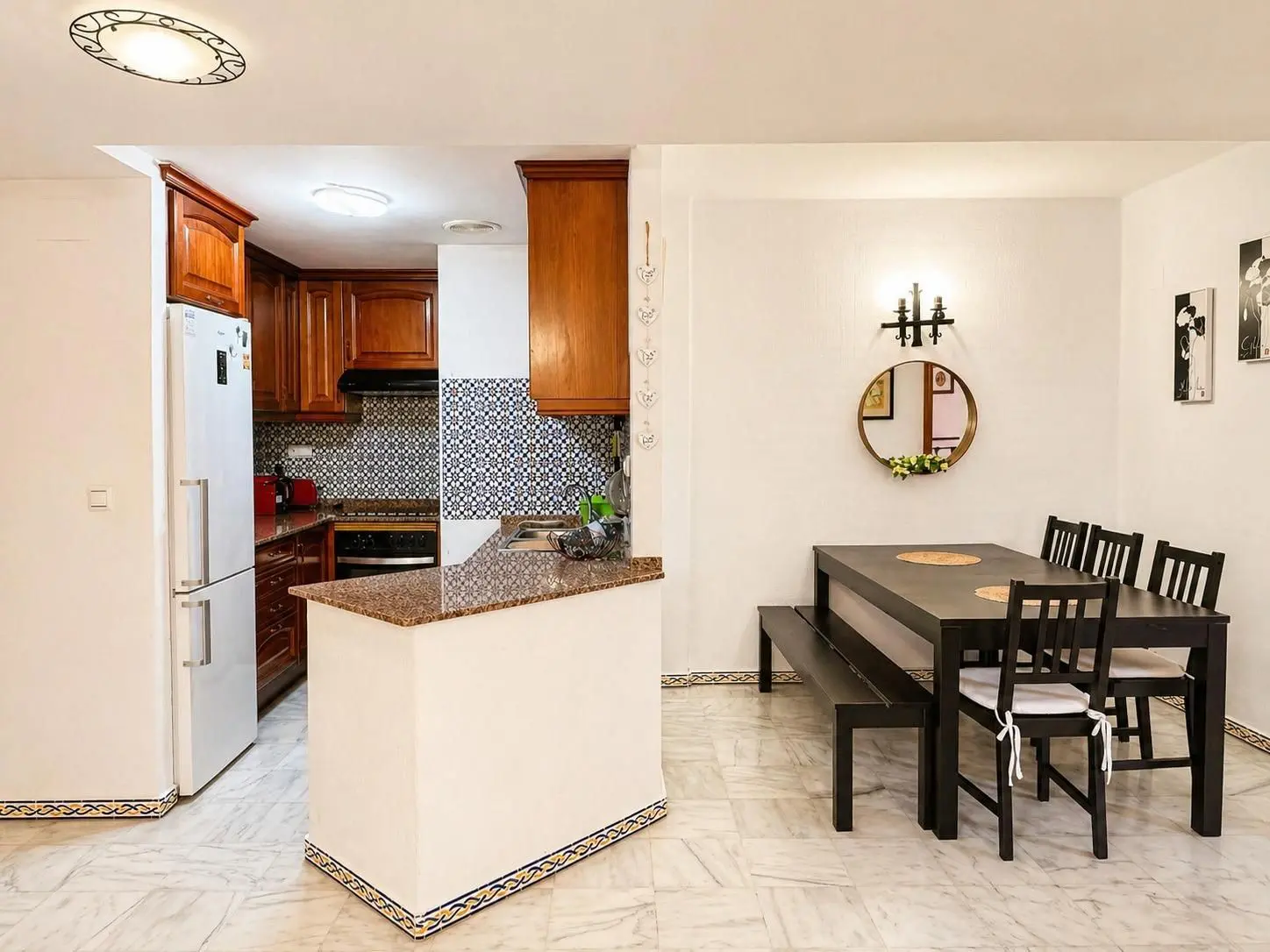 Apartment Of 93 M² In Torrevieja, Spain
