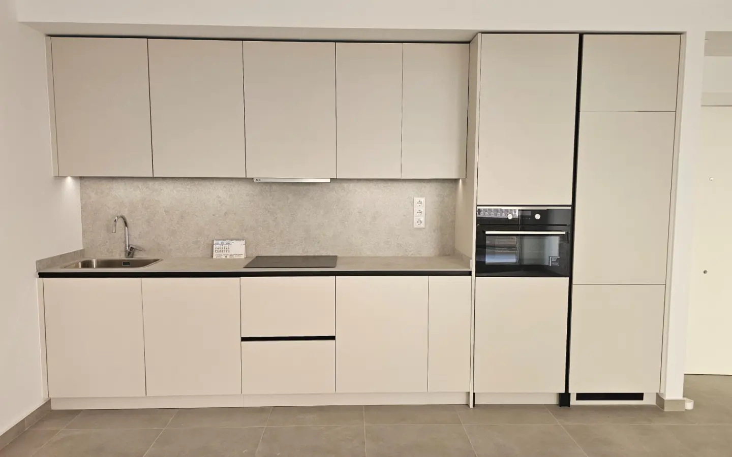 Apartment Of 63 M² In Torrevieja, Spain