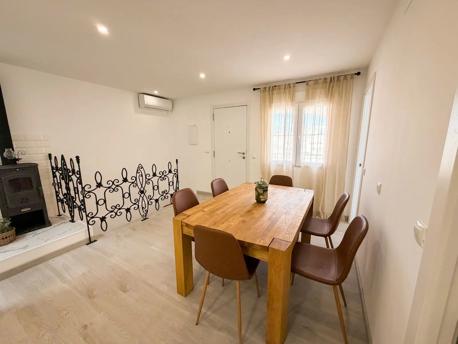 Villa Of 166 M² In Torrevieja, Spain