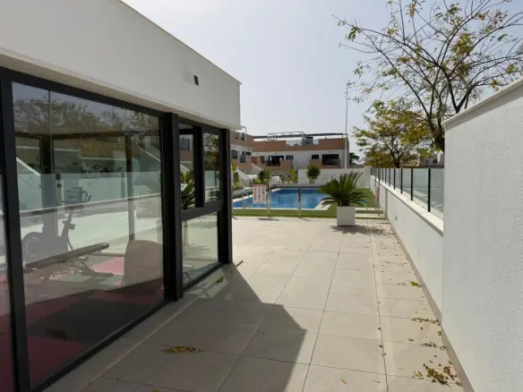 2-bedroom Apartment In Pilar De La Horadada, Spain