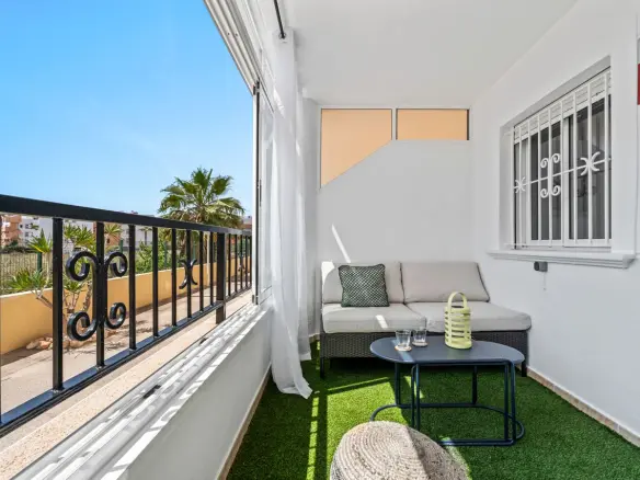 Apartment Of 68 M² With [features] In Orihuela Costa, Spain