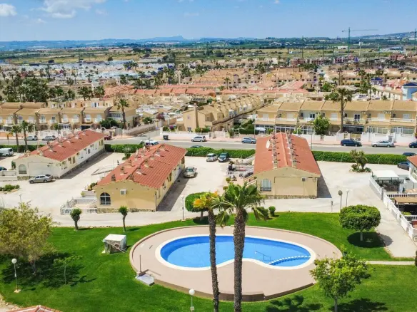 Bungalow Of 45 M² In Rojales, Spain