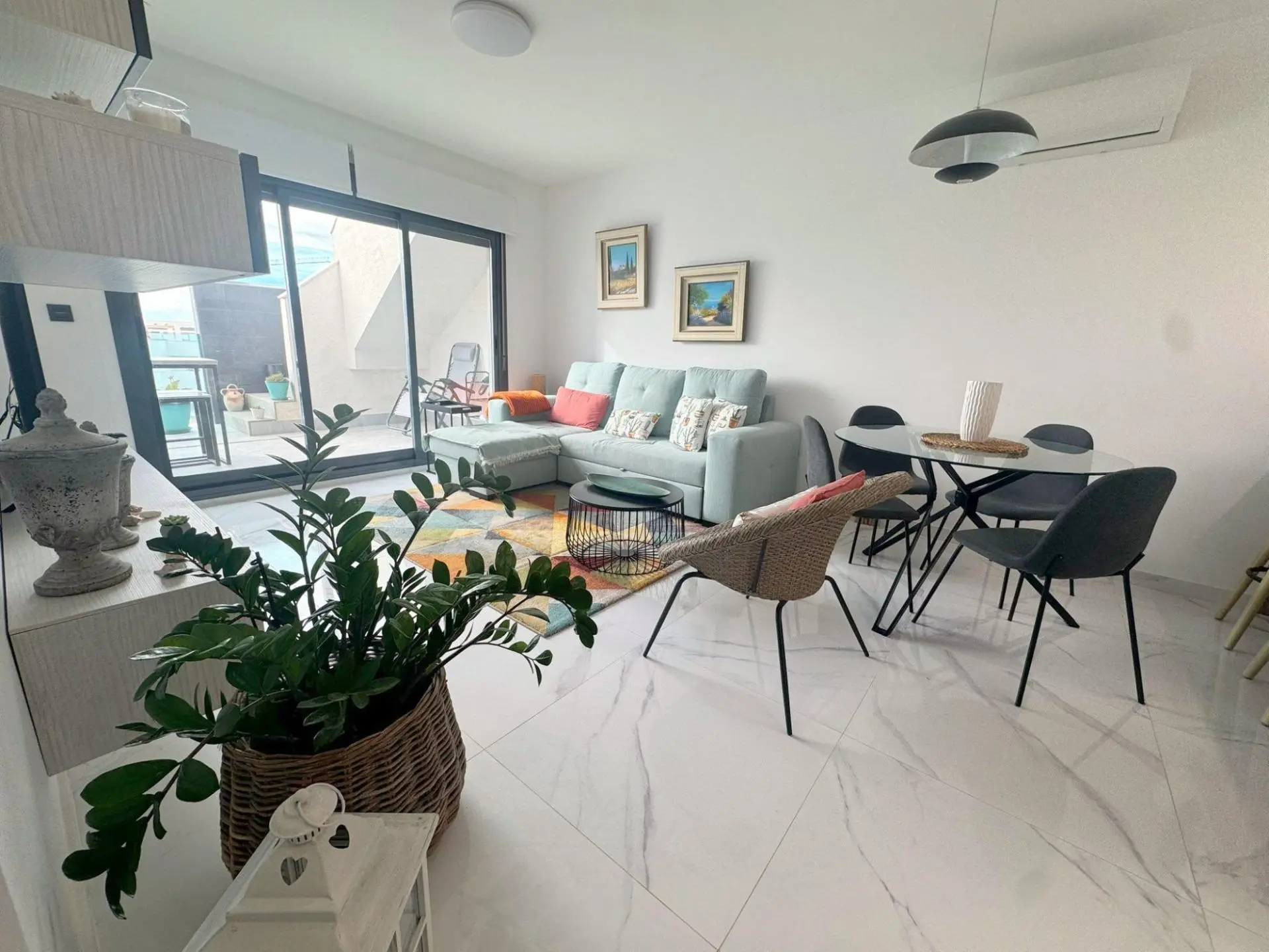 Apartment Of 87 M² In Guardamar Del Segura, Spain