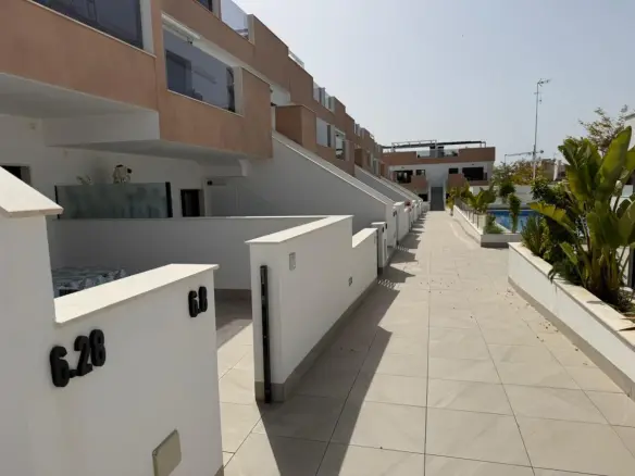 2-bedroom Apartment In Pilar De La Horadada, Spain
