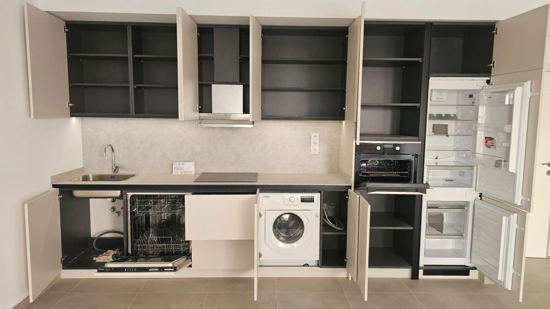 Apartment Of 63 M² In Torrevieja, Spain