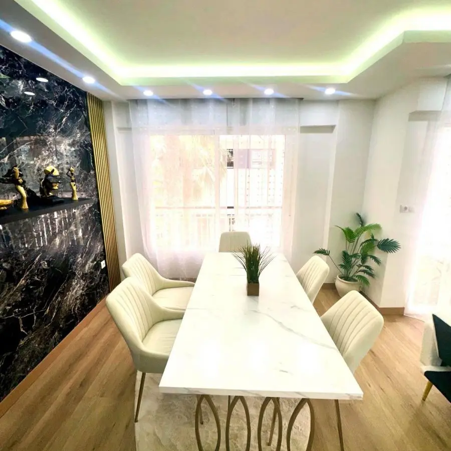 Apartment Of 123 M² With Sea View In Torrevieja