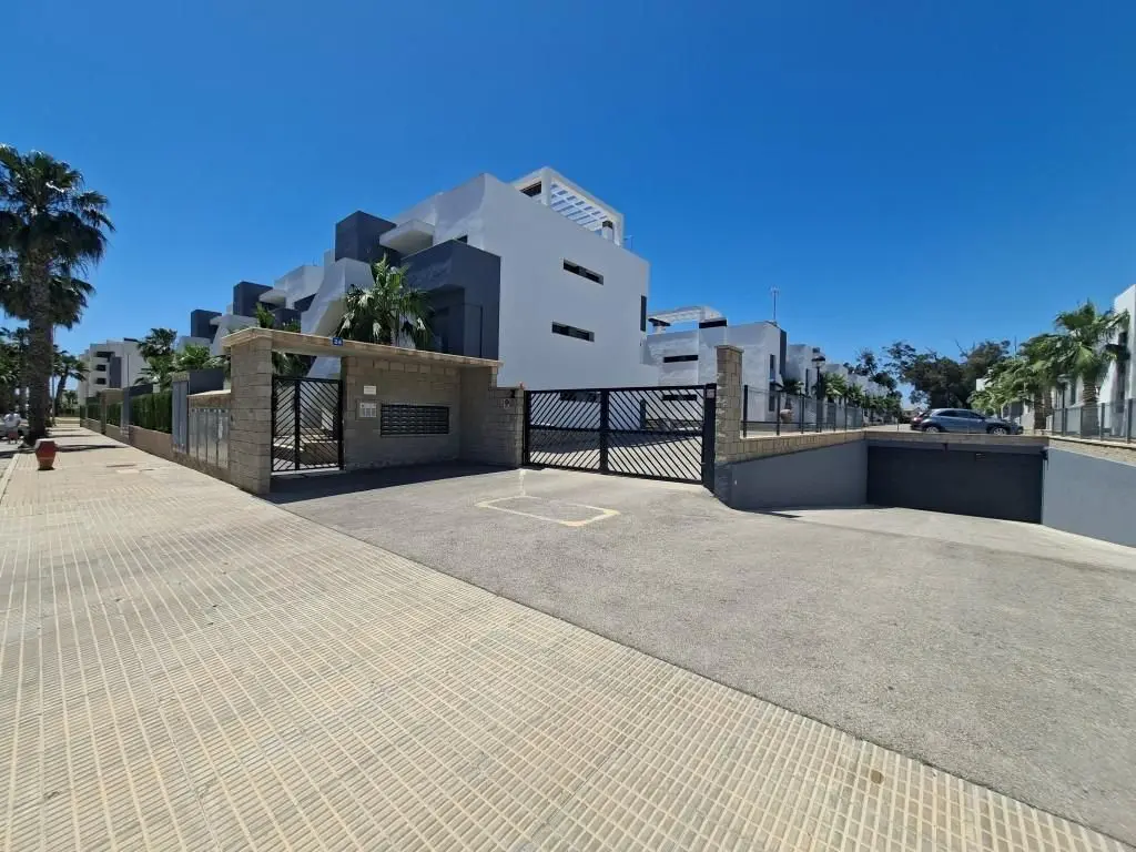Apartment Of 88 M² In Guardamar Del Segura, Spain