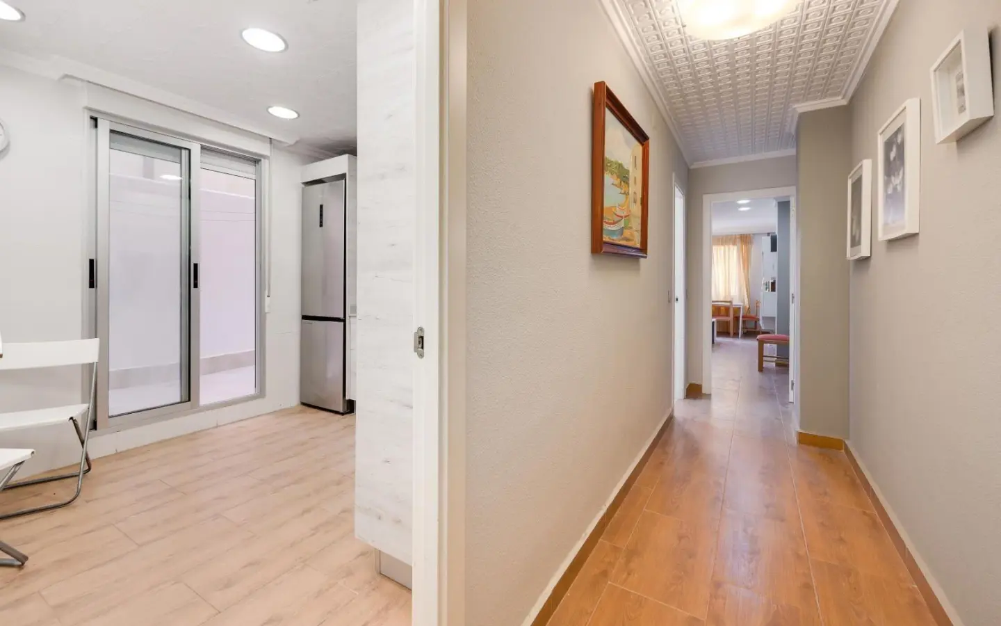 Apartment Of 115 M² With Sea View In Torrevieja, Spain