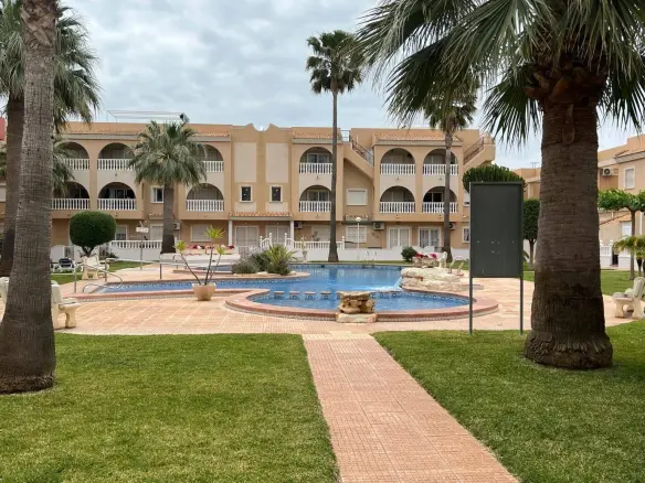 Apartment Of 70 M² In Los Alcázares, Spain