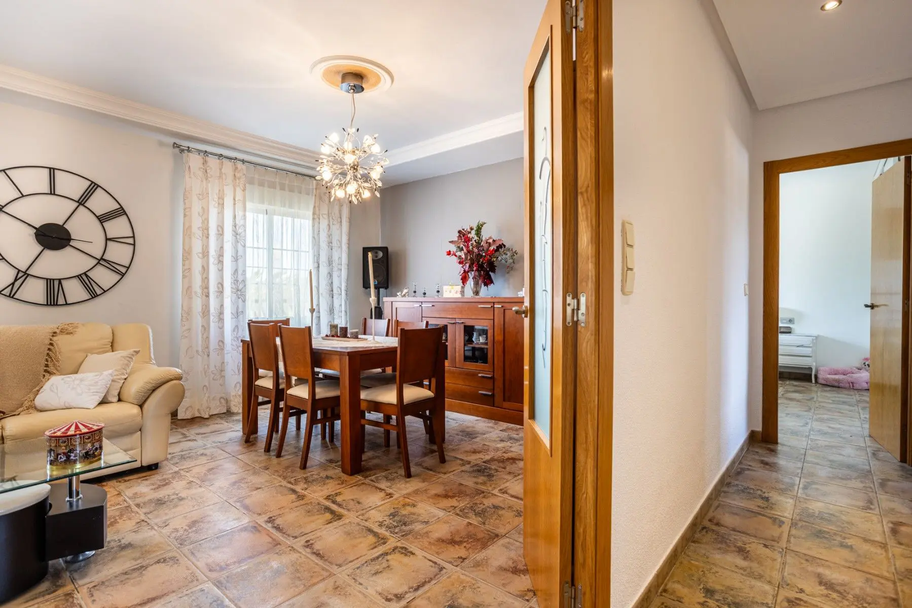Villa Of 199 M² In La Hoya, Spain