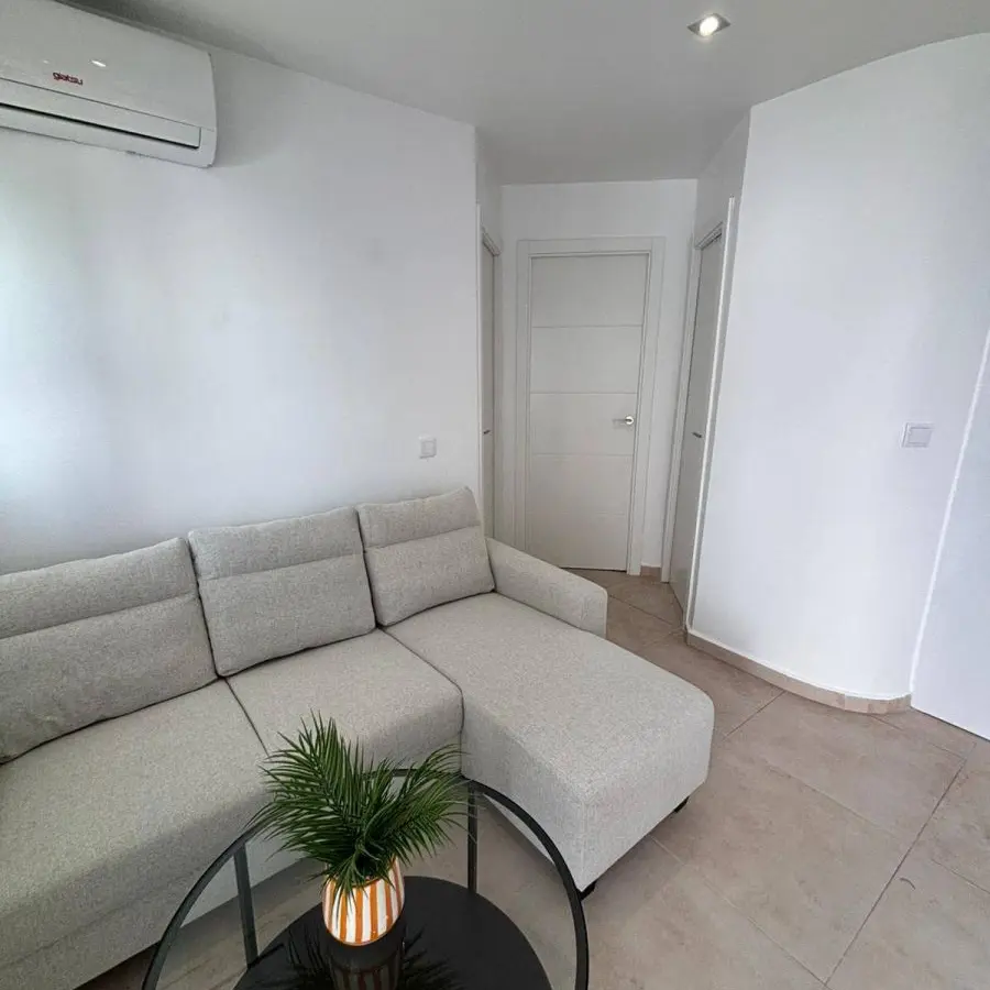 Apartment Of 60 M² In Orihuela Costa, Spain