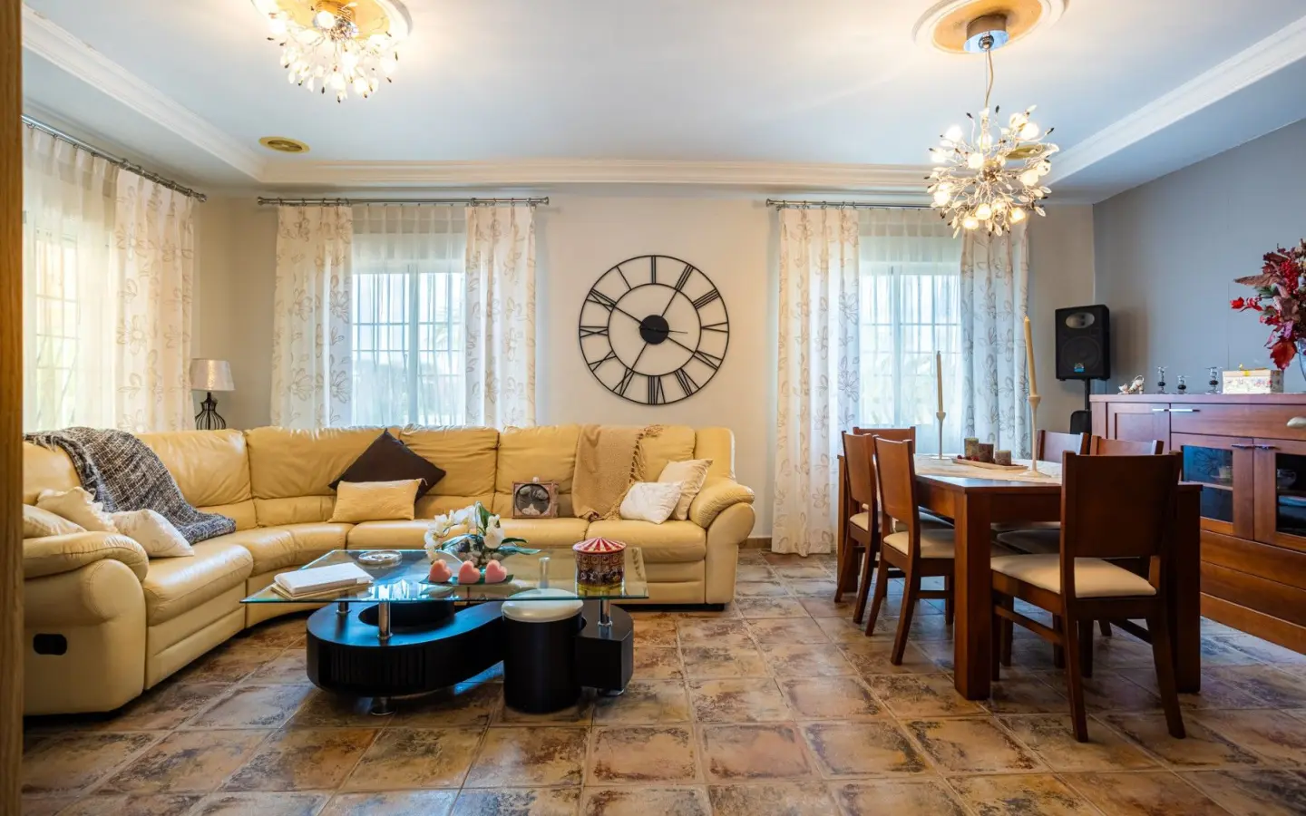 Villa Of 199 M² In La Hoya, Spain