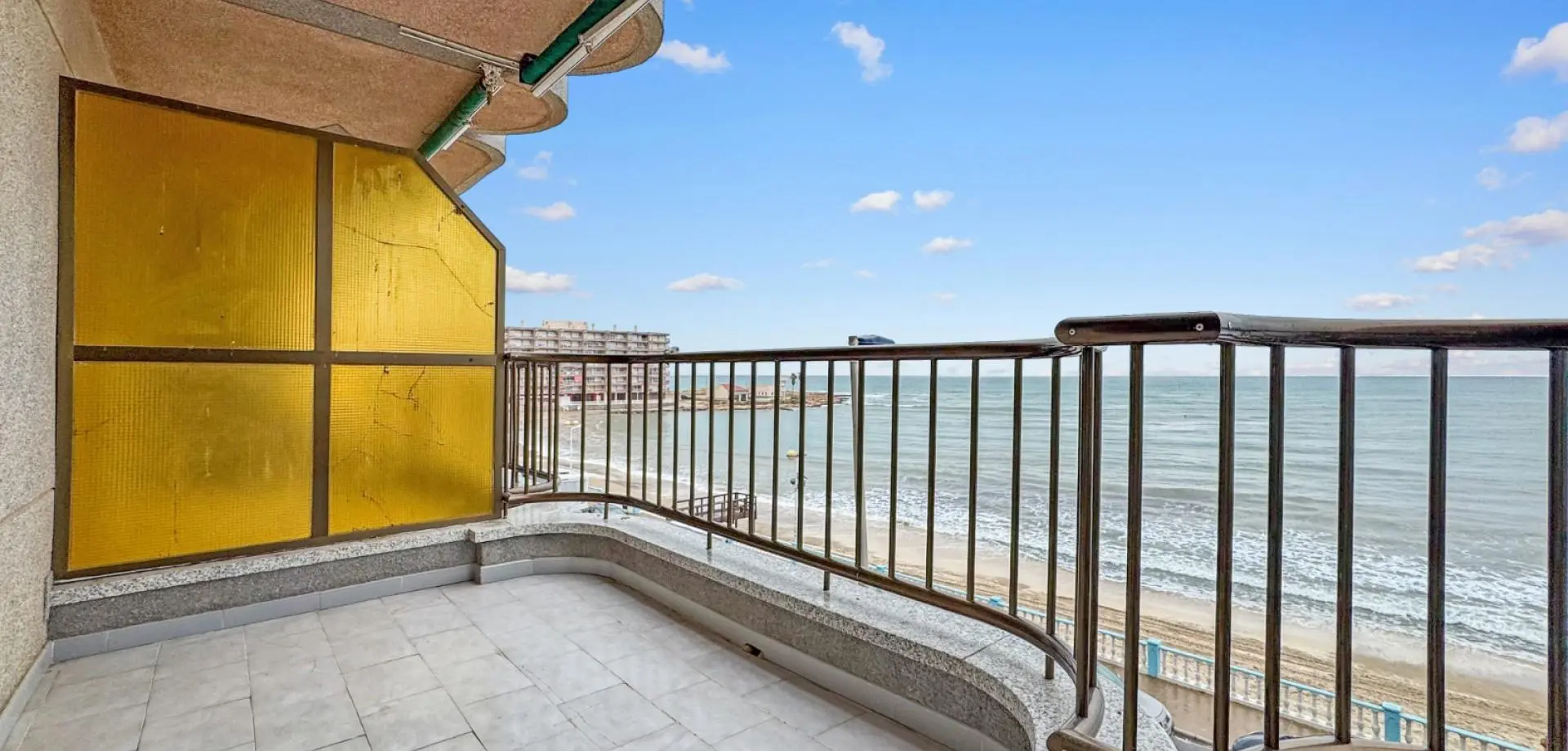 Apartment 120 M² In Torrevieja, Spain – Mediter Real Estate