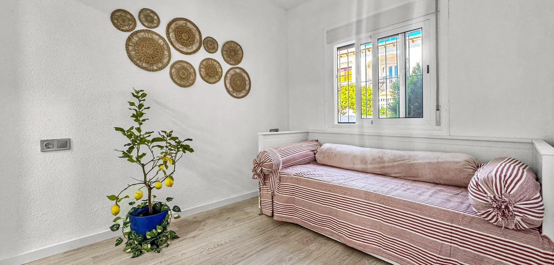 Bungalow Of 31 M² In Torrevieja, Spain