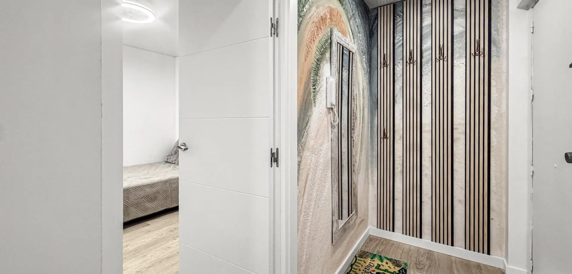 Apartment Of 103 M² In Torrevieja, Spain