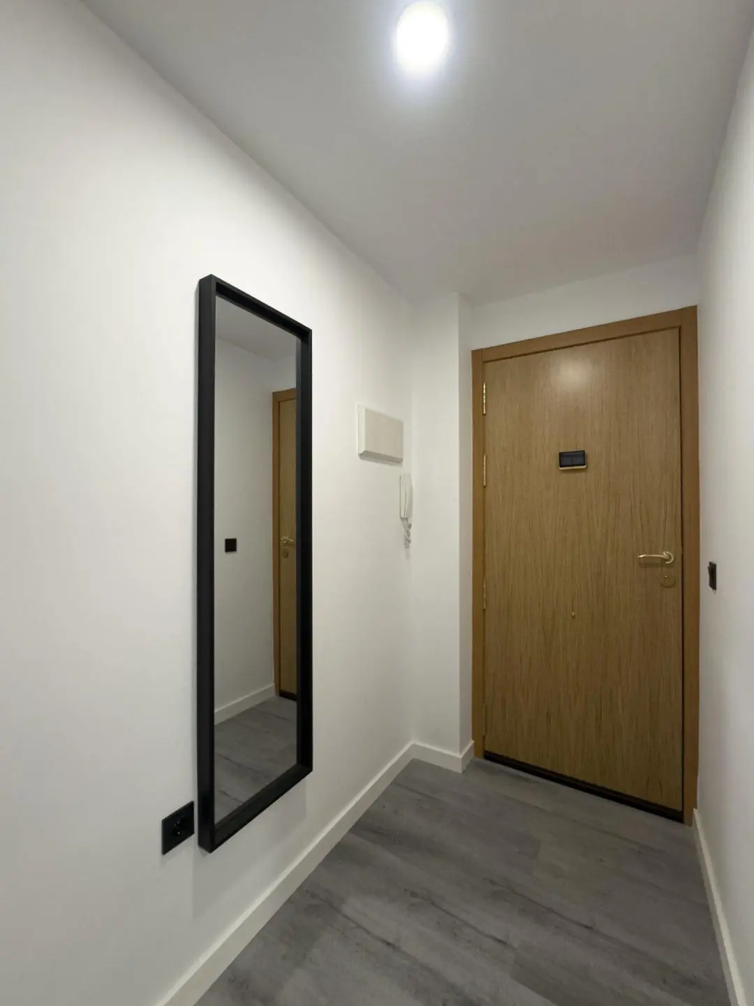 Apartment Of 82 M² With Sea View In Torrevieja, Spain