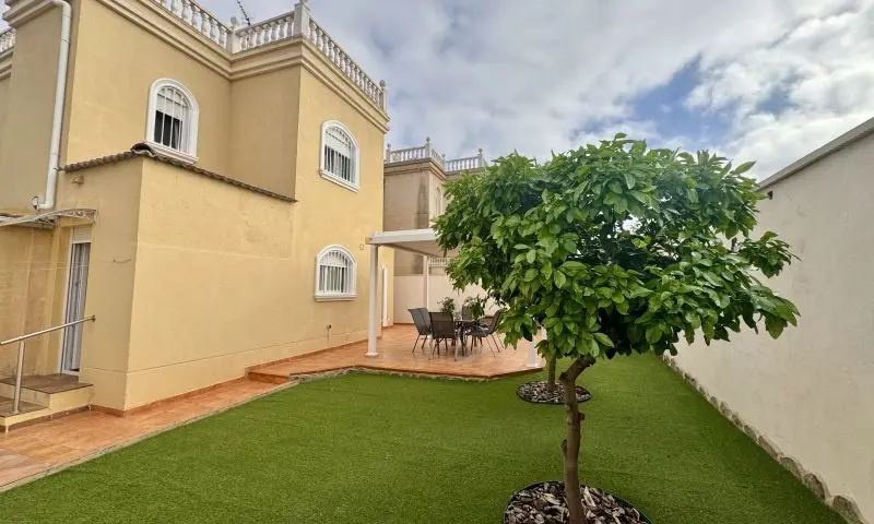 Villa Of 124 M² In Torrevieja, Spain