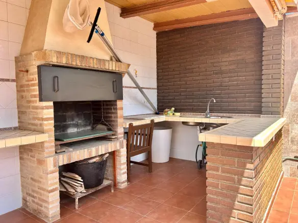 Villa Of 115 M² In Torrevieja, Spain